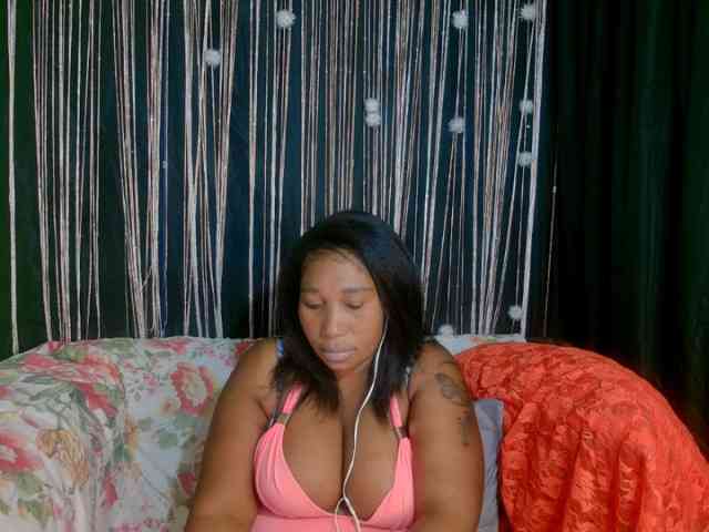 mysticeboney webcam