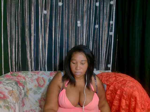 mysticeboney webcam