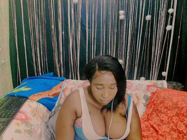 mysticeboney webcam