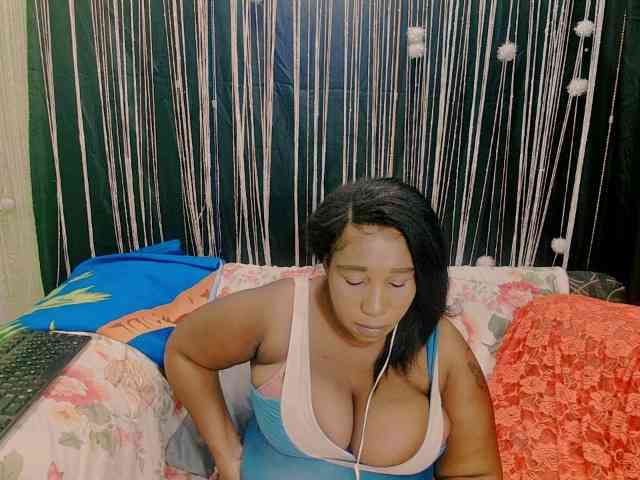 mysticeboney webcam