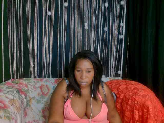mysticeboney webcam