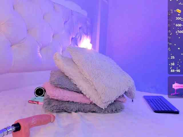 Gisell-Montoy webcam