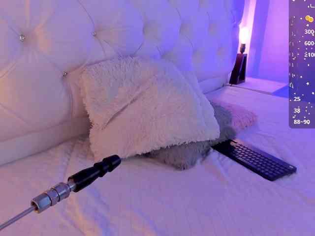 Gisell-Montoy webcam