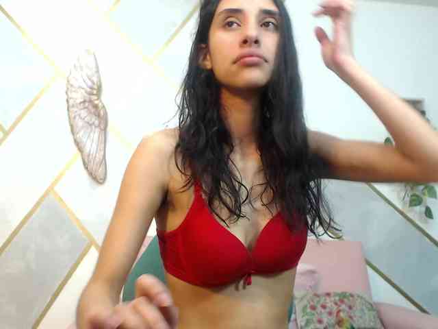 Roxana_ webcam