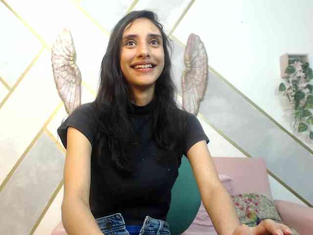 Roxana_ webcam