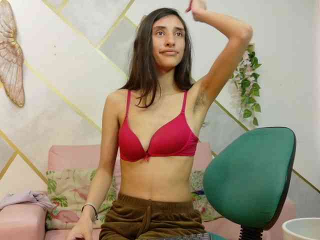 Roxana_ webcam