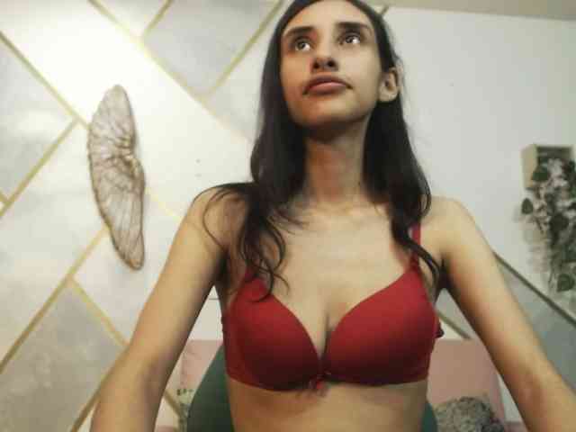 Roxana_ webcam