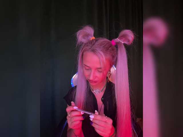 KiraWhite