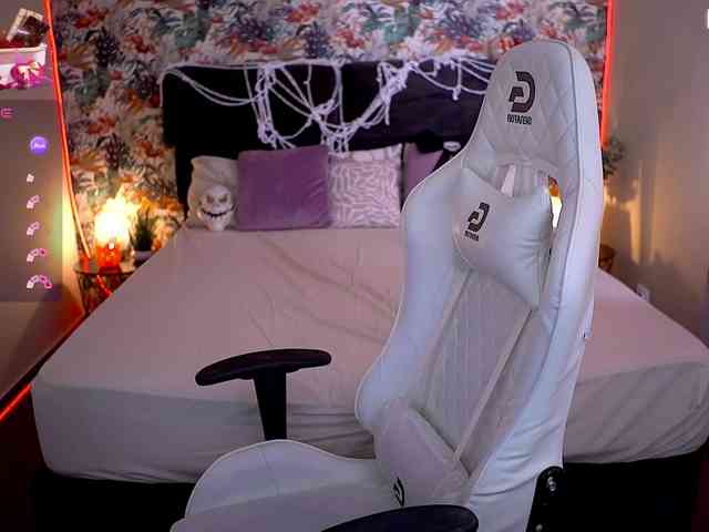 AmelyLoveme webcam