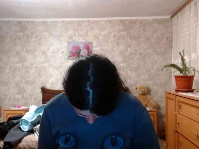 KristiWhite webcam