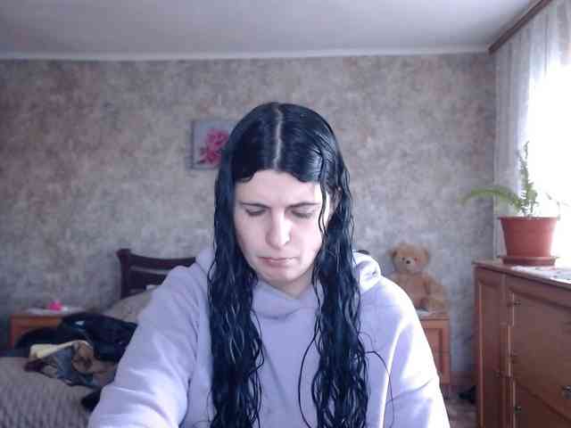 KristiWhite webcam