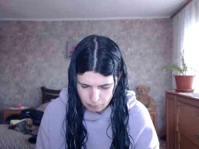 KristiWhite webcam