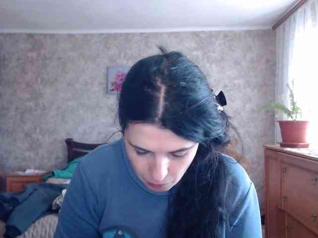 KristiWhite webcam