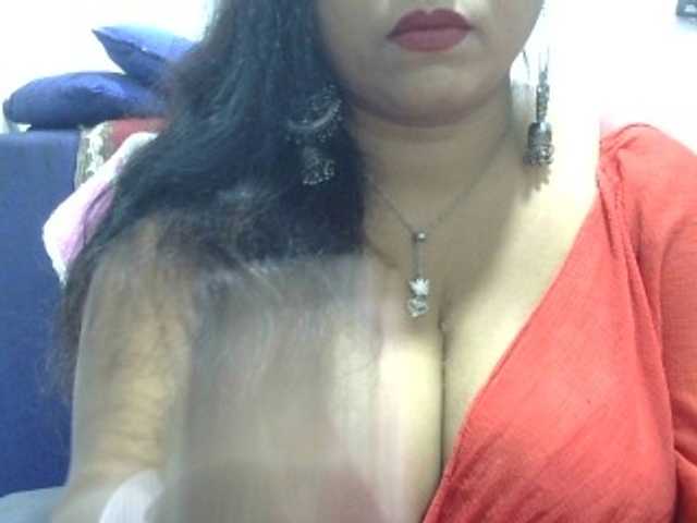 Deepika2397 webcam
