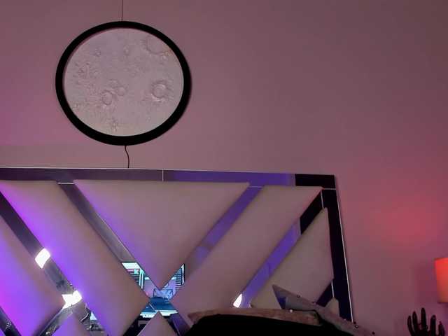 AnahiJones webcam