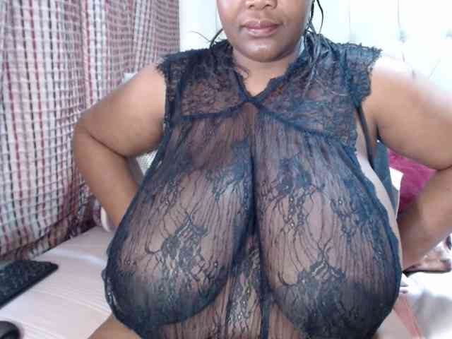 BustyBabeX webcam