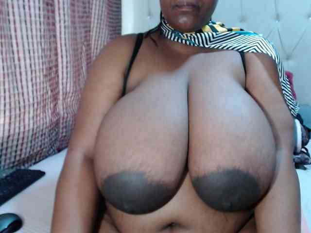BustyBabeX webcam