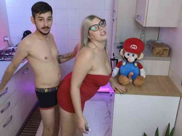 Evawhitex webcam