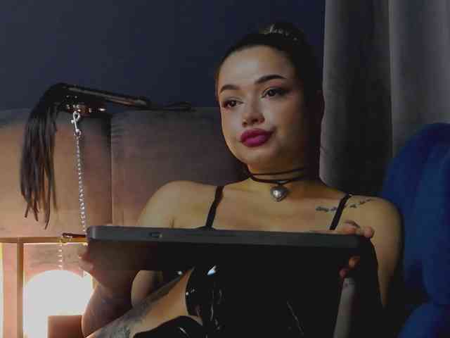 NikiBryce