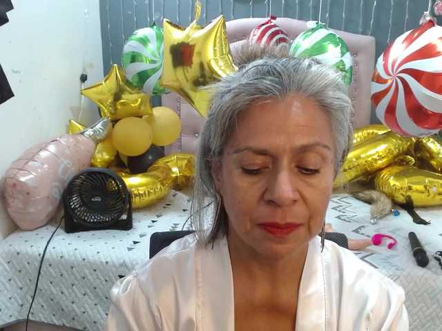 lalisha-96 Live Cam on BongaCams