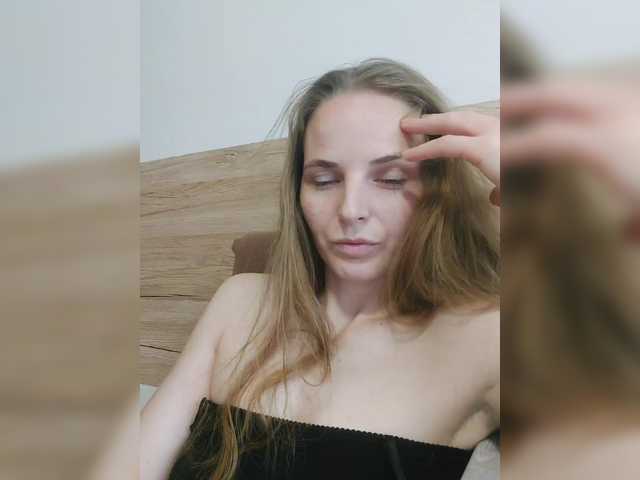 Рунетки: девушка с упругими сиськами дрочит, секс чат бесплатно