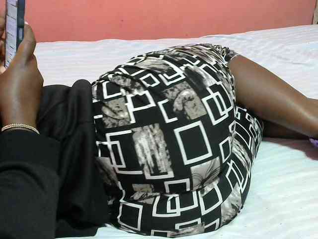 Cutesweetness webcam