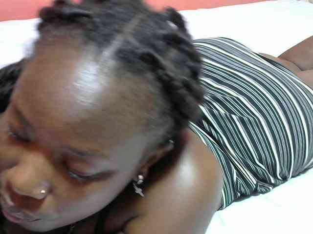 Cutesweetness webcam