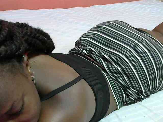 Cutesweetness webcam