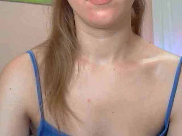 Lolakisss webcam