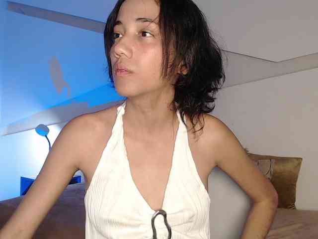 Kity-hot webcam