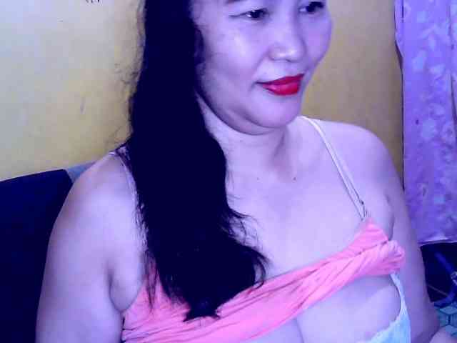 SweetMonlight webcam