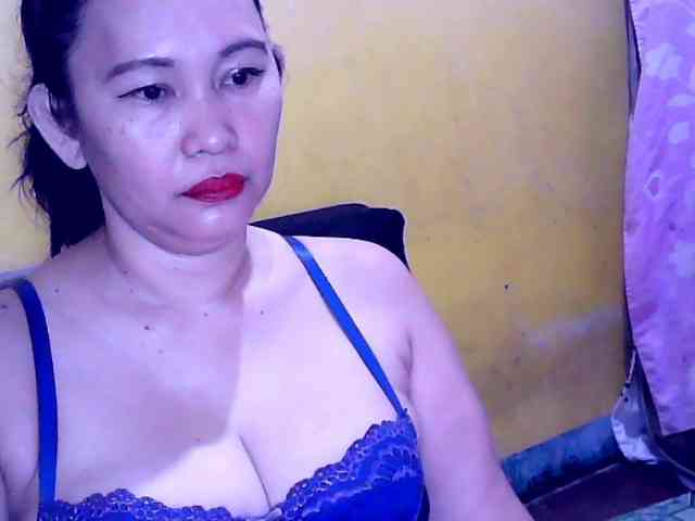 SweetMonlight webcam