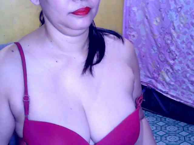 SweetMonlight webcam