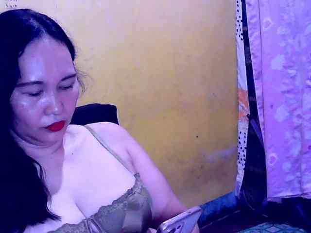 SweetMonlight webcam