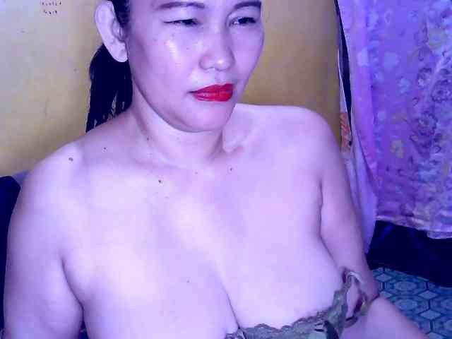 SweetMonlight webcam