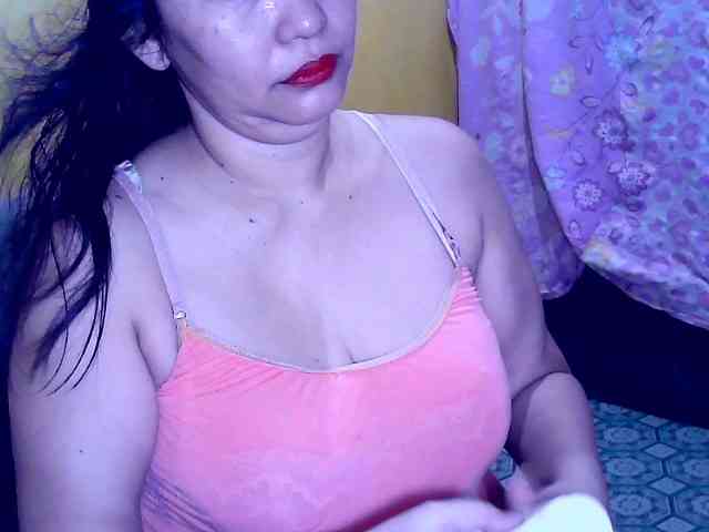 SweetMonlight webcam