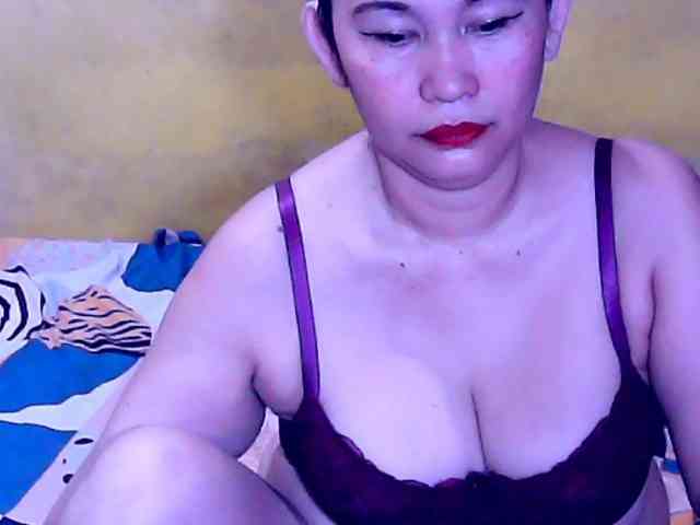 SweetMonlight webcam