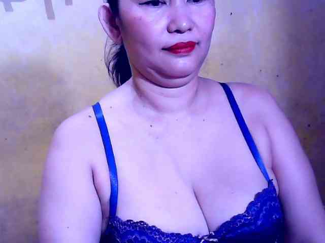 SweetMonlight webcam