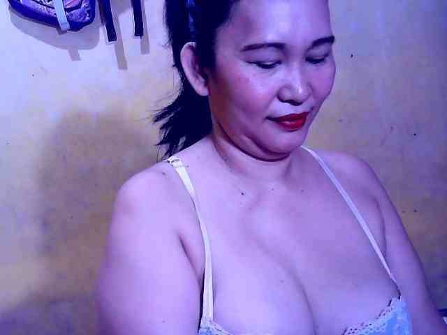 SweetMonlight webcam