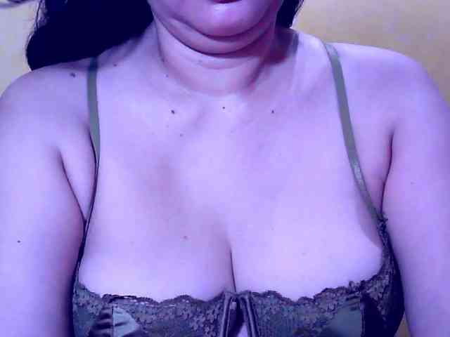 SweetMonlight webcam