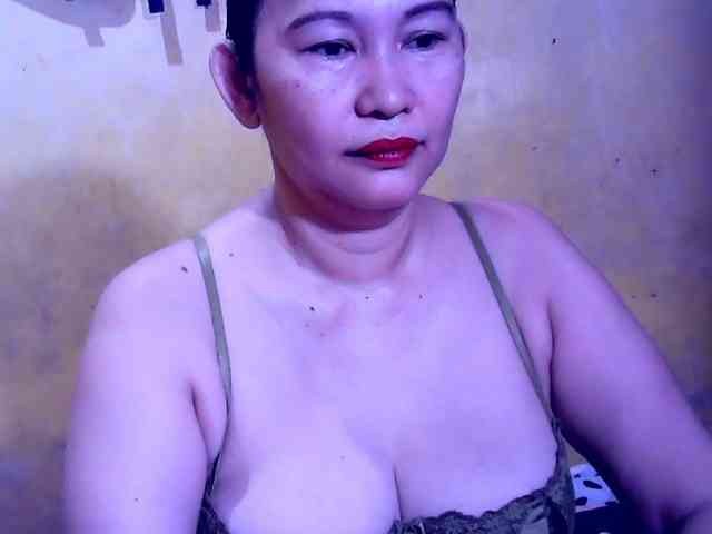 SweetMonlight webcam