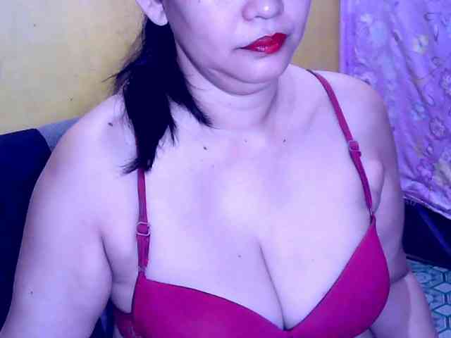 SweetMonlight webcam