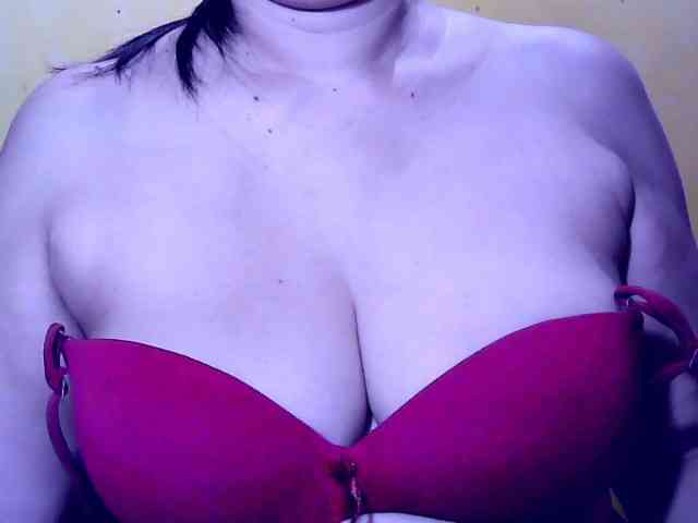 SweetMonlight webcam