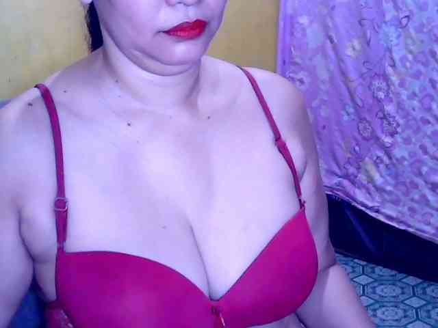 SweetMonlight webcam