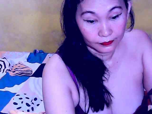 SweetMonlight webcam