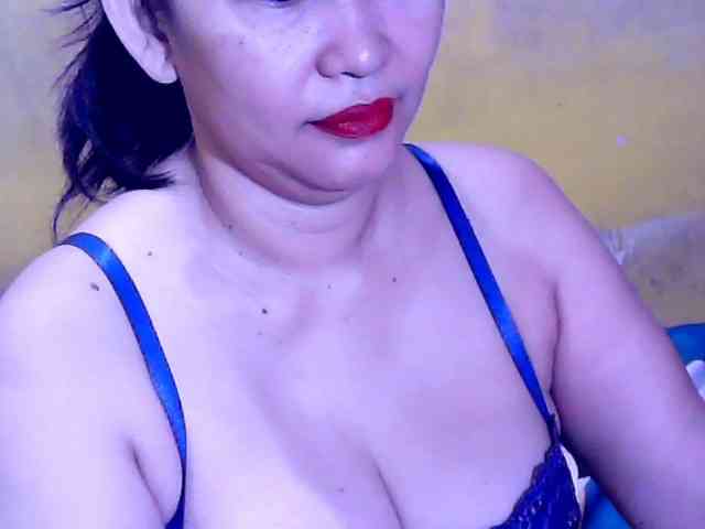 SweetMonlight webcam