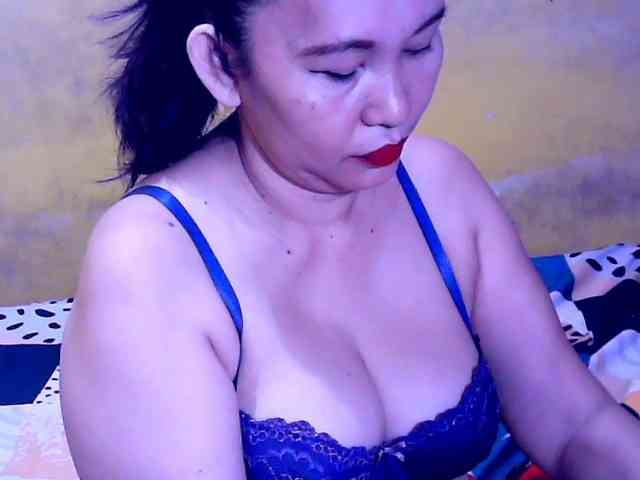 SweetMonlight webcam