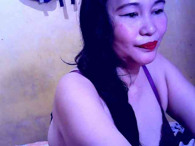 SweetMonlight webcam