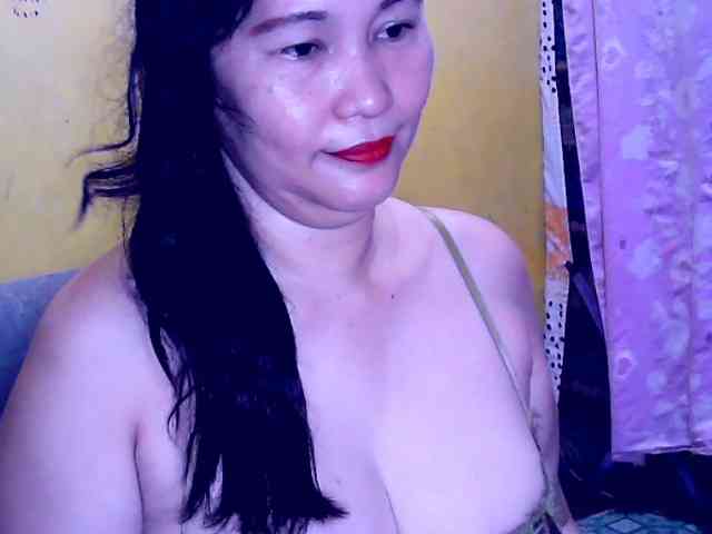 SweetMonlight webcam