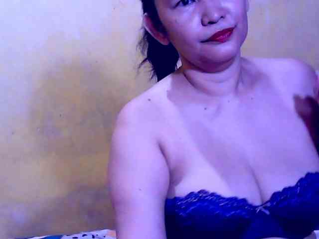 SweetMonlight webcam